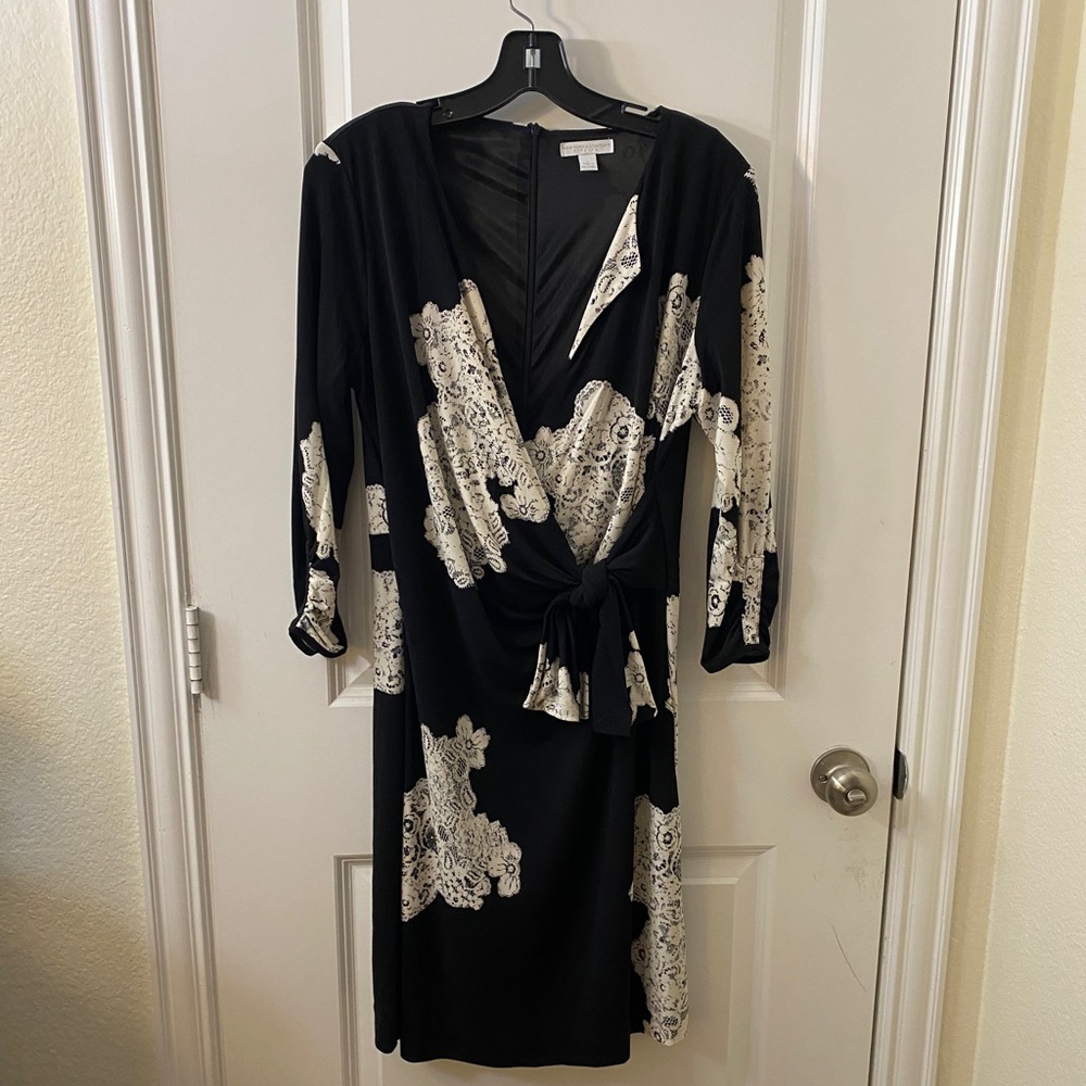 NY&CO, Large, Black dress with white floral print